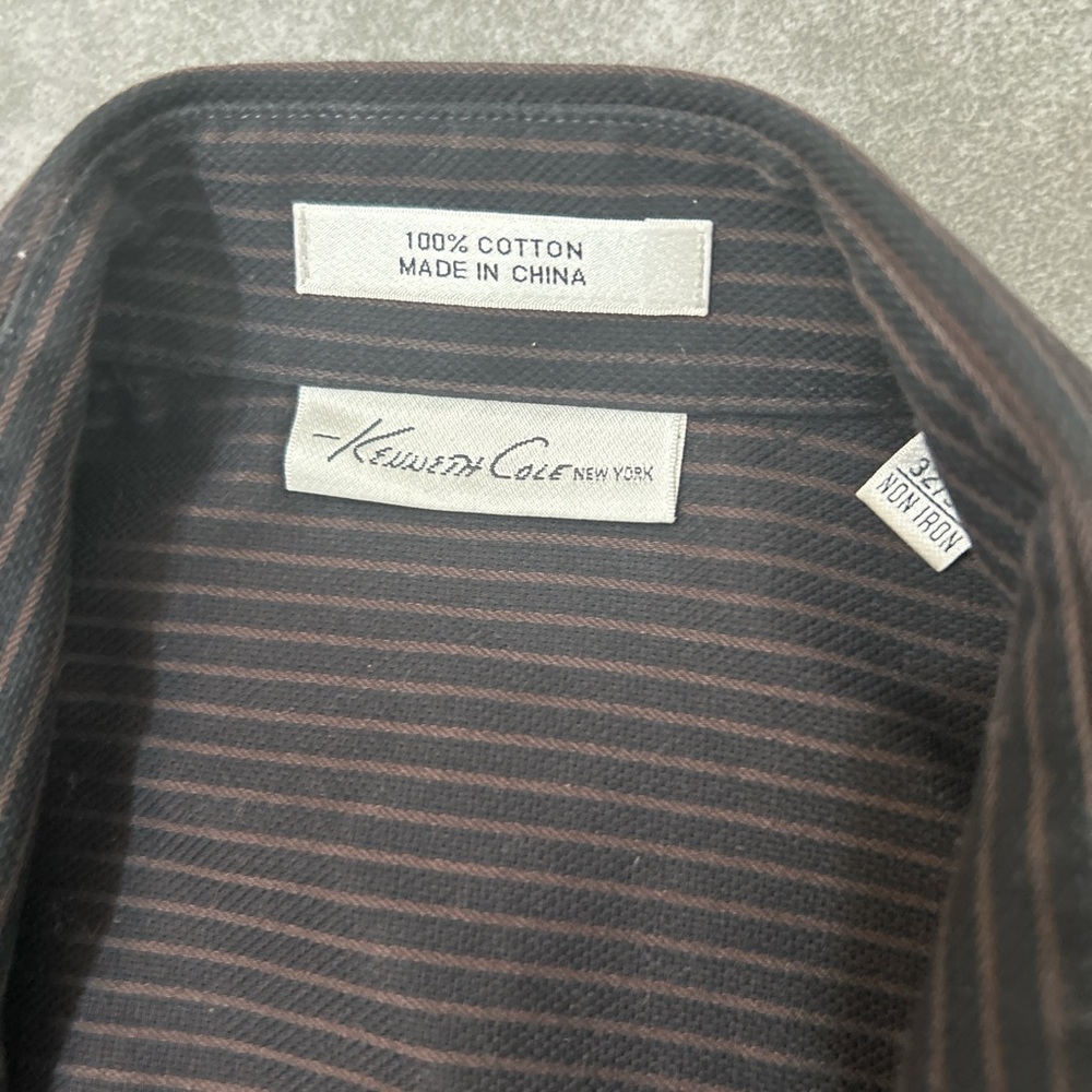 Kenneth Cole Button Up - Picture 2 of 4
